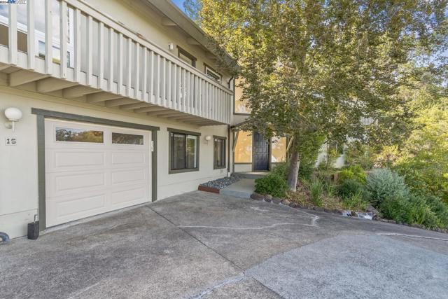 Image 36 of 39 For 15 Encina Pl