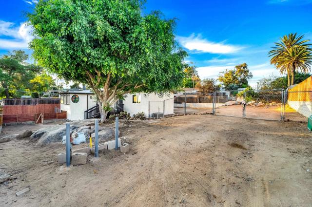 Detail Gallery Image 27 of 32 For 313 Lento Ln, El Cajon,  CA 92021 - 3 Beds | 2 Baths