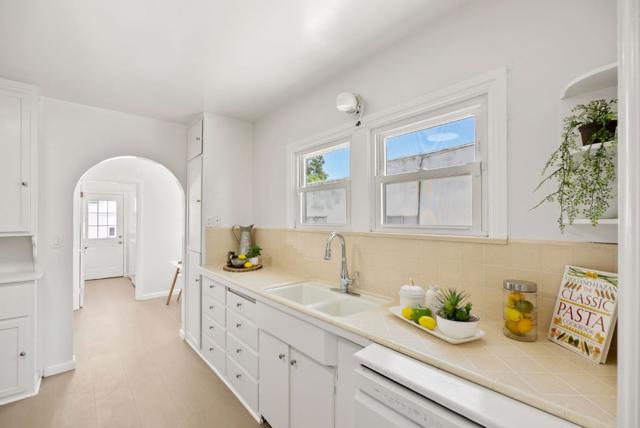 22 Roosevelt Street, Watsonville CA: https://media.crmls.org/mediaz/058a02de-928e-4938-b05a-14681a60d985.jpg