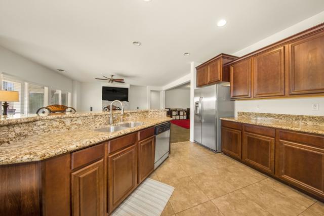 82623 Tremetina Court, Indio CA: https://media.crmls.org/mediaz/058a0c48-ca59-4e58-a76b-bc9488f95f39.jpg