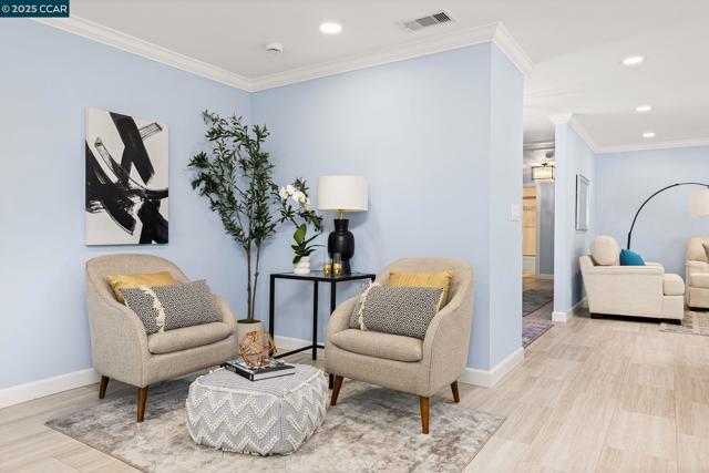 40 Loma Vista, Walnut Creek CA: https://media.crmls.org/mediaz/058aa9ad-6fbf-4447-99a0-8658d266c719.jpg