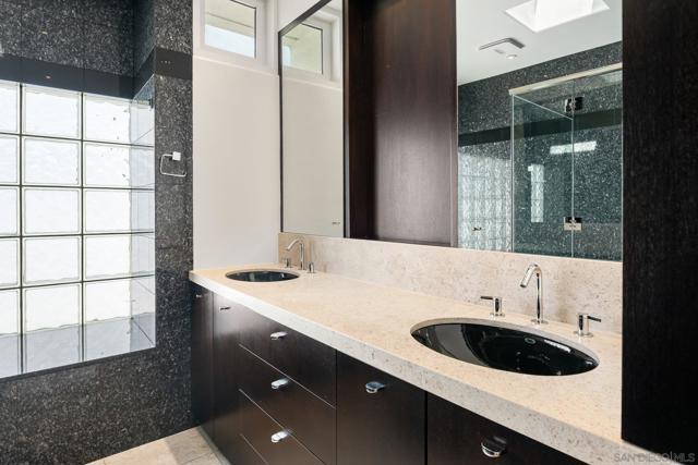 1 The Point, Coronado CA: https://media.crmls.org/mediaz/058ae946-dcf6-4708-8c7e-9570825940b9.jpg