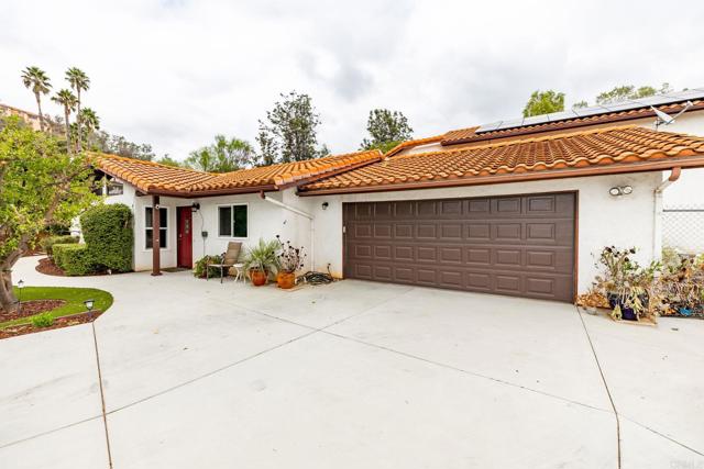 Detail Gallery Image 20 of 75 For 1402 Rimrock Dr, Escondido,  CA 92027 - 4 Beds | 3/1 Baths