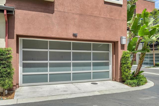 7786 Stylus Dr, San Diego CA: https://media.crmls.org/mediaz/058c3699-648e-46da-b26b-8b4148616a49.jpg