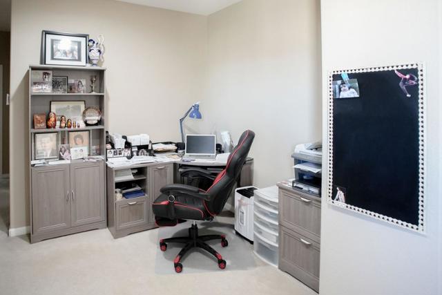 2628 Acapulco Way, Modesto CA: https://media.crmls.org/mediaz/058d63b9-7d3d-49a7-b87b-bd48340a674d.jpg