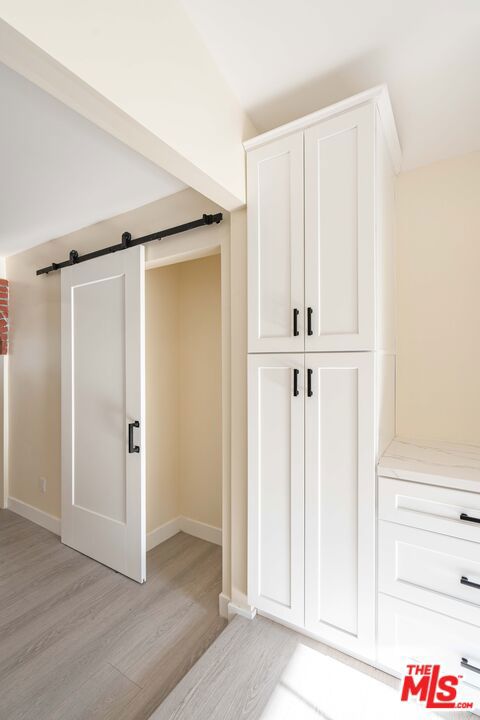 9701 Wheatland Avenue, Sunland CA: https://media.crmls.org/mediaz/058dc062-baf8-4e8f-aecd-1da550830c81.jpg