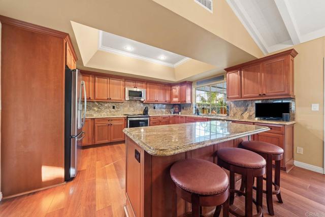 Detail Gallery Image 19 of 64 For 11921 1/2 Fuerte Dr, El Cajon,  CA 92020 - 4 Beds | 3 Baths