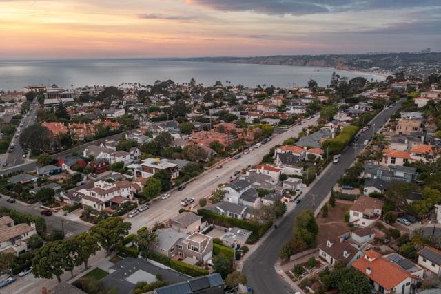 1221 Virginia Way, La Jolla CA: https://media.crmls.org/mediaz/058e0e28-1616-4528-a0e0-f6c3d9aaa568.jpg