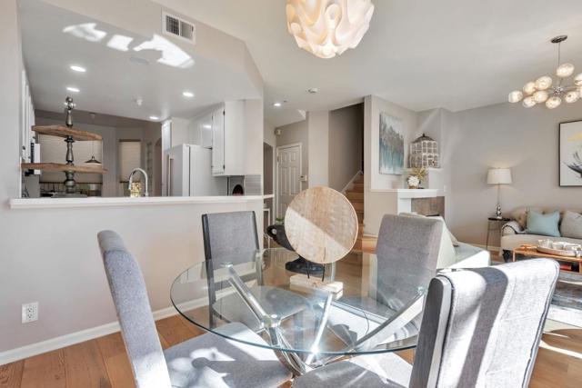 701 Baltic Circle, Redwood City CA: https://media.crmls.org/mediaz/058ee259-8e43-4e9b-b909-b171b9dad600.jpg