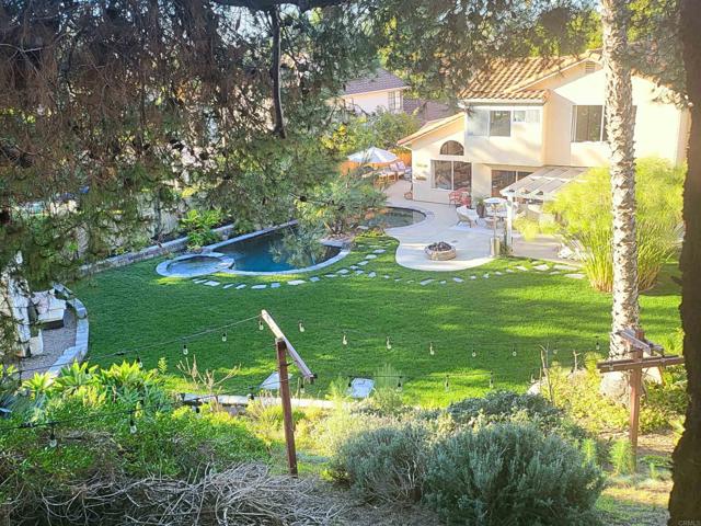 Detail Gallery Image 1 of 1 For 4993 Calle Sobrado, Oceanside,  CA 92056 - 4 Beds | 3 Baths