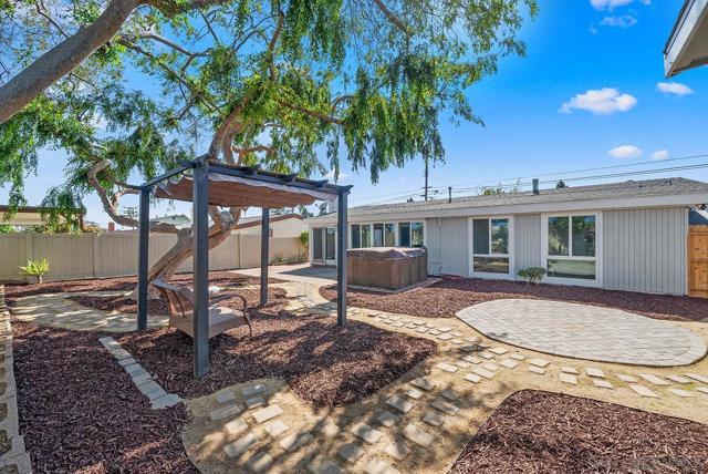 3449 Marathon Drive, San Diego CA: https://media.crmls.org/mediaz/0590b616-17f3-478f-834a-44762d44acc3.jpg