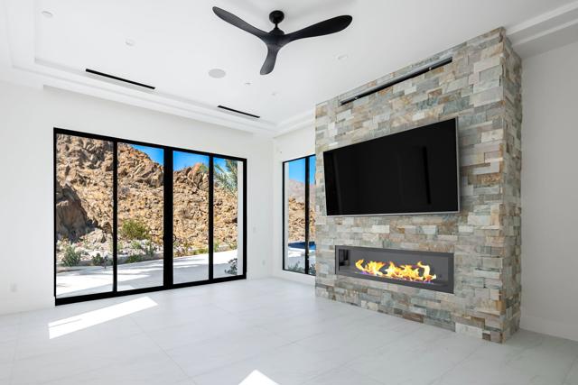 53985 Del Gato Drive, La Quinta CA: https://media.crmls.org/mediaz/0590da73-2a55-4f8f-acf1-dee589777992.jpg