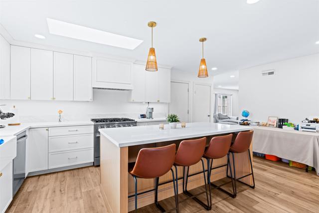 Detail Gallery Image 13 of 44 For 1607 Ginsberg Ct, San Diego,  CA 92114 - 4 Beds | 2 Baths