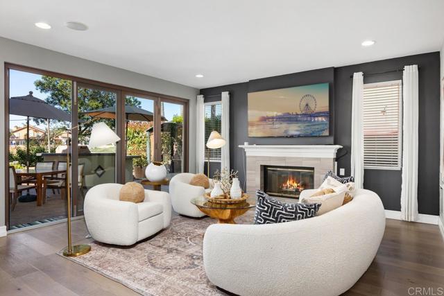 Detail Gallery Image 16 of 44 For 13822 Camino Del Suelo, San Diego,  CA 92129 - 4 Beds | 3 Baths