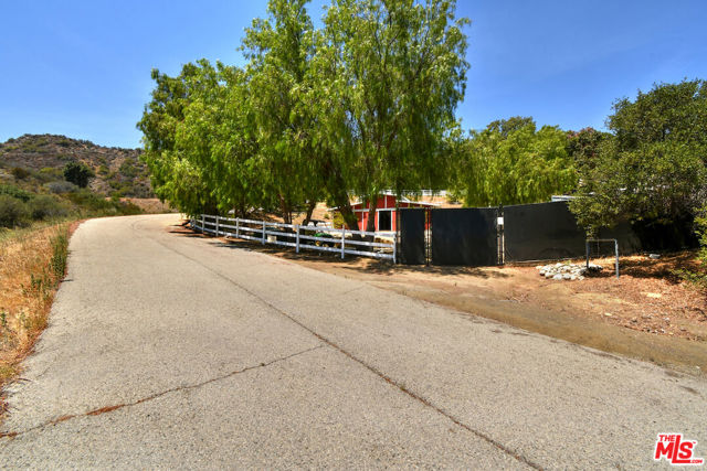 Drew Fenton | 25700 Mulholland Highway Calabasas CA | MLS: 7341247