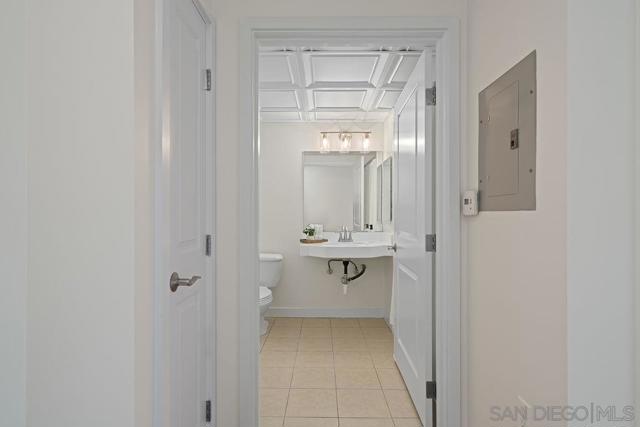 1080 Park Blvd, San Diego CA: https://media.crmls.org/mediaz/0593fad2-62d6-47ac-ad9b-91ff1335dd69.jpg