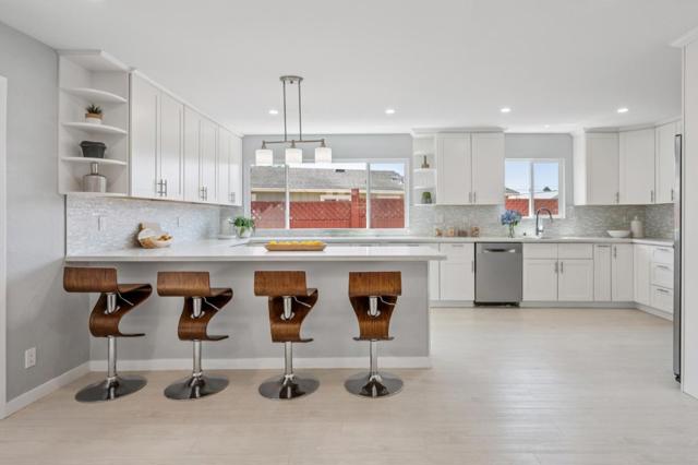 1633 Ark Street, San Mateo CA: https://media.crmls.org/mediaz/0594fc9a-eb37-4df1-be08-3633cc3764ac.jpg