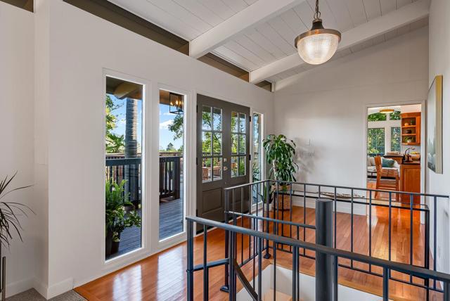 7 Clubhouse Road, Santa Cruz CA: https://media.crmls.org/mediaz/0595c7b6-adb3-4c6f-b3ce-3e7fc61b297d.jpg