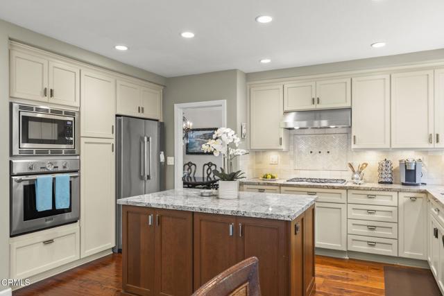 Detail Gallery Image 5 of 78 For 2113 Doral Ct, Oxnard,  CA 93036 - 4 Beds | 3/1 Baths