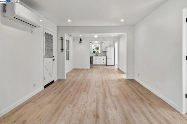 2019 E St, Hayward CA: https://media.crmls.org/mediaz/05992914-2e5c-45be-b854-fca0e47a8b9e.jpg