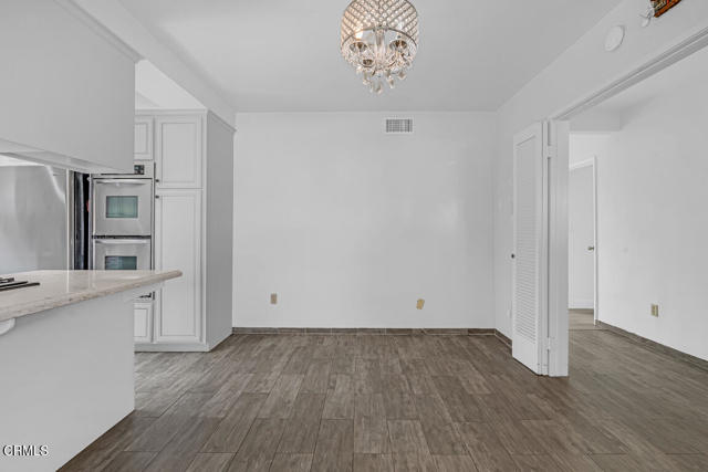 Detail Gallery Image 10 of 46 For 13941 Tyler St, Los Angeles,  CA 91342 - 4 Beds | 2 Baths