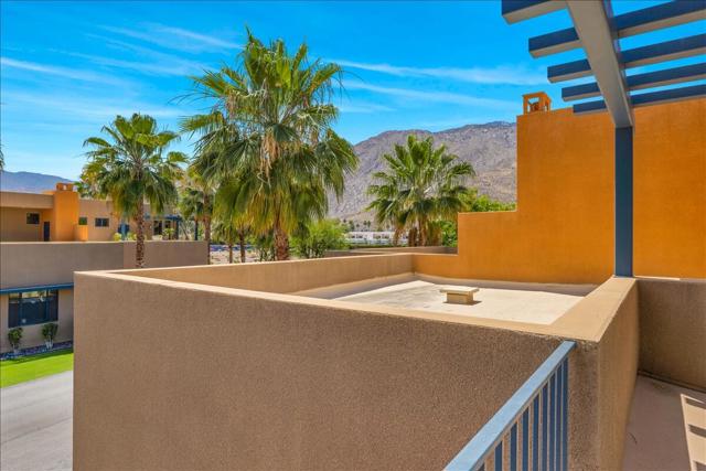 922 Alejo Vista, Palm Springs, CA 92262