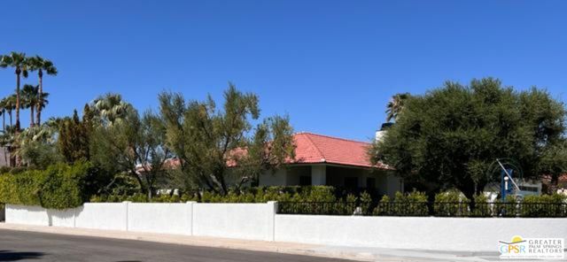 Image 44 of 47 For 1399 Via Donna