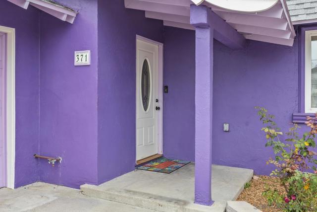 371 Kaymar Dr, San Diego CA: https://media.crmls.org/mediaz/059a6d83-cfd4-4536-bc69-83063ddfb2d9.jpg