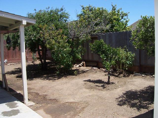25620 Jefferson Street, Chualar CA: https://media.crmls.org/mediaz/059b1356-51d9-457e-a5fd-abad371e17fb.jpg