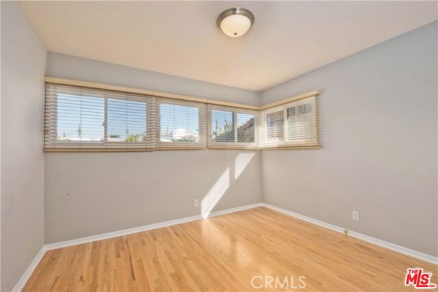 1808 Euclid Street, Santa Monica CA: https://media.crmls.org/mediaz/059bd7d4-dad5-45ca-bdf1-b7b380f1ae06.jpg