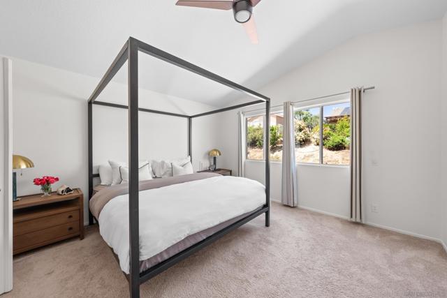 32246 Cour Meyney, Temecula CA: https://media.crmls.org/mediaz/059d0b72-9ec4-4f5b-9de5-077ece409129.jpg