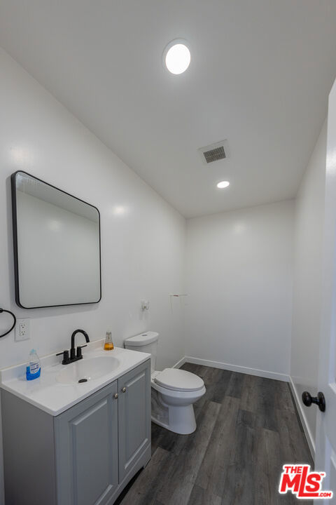  Commercial for Sale in Panorama City, California