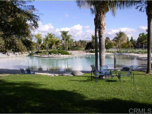 Detail Gallery Image 3 of 15 For 2085 Lakeridge Cir #202,  Chula Vista,  CA 91913 - 2 Beds | 2 Baths