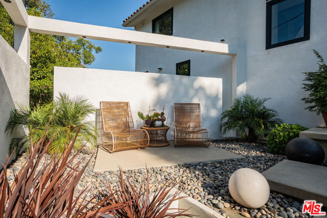 Drew Fenton | 4263 Vista Place Malibu CA | MLS: 7428610