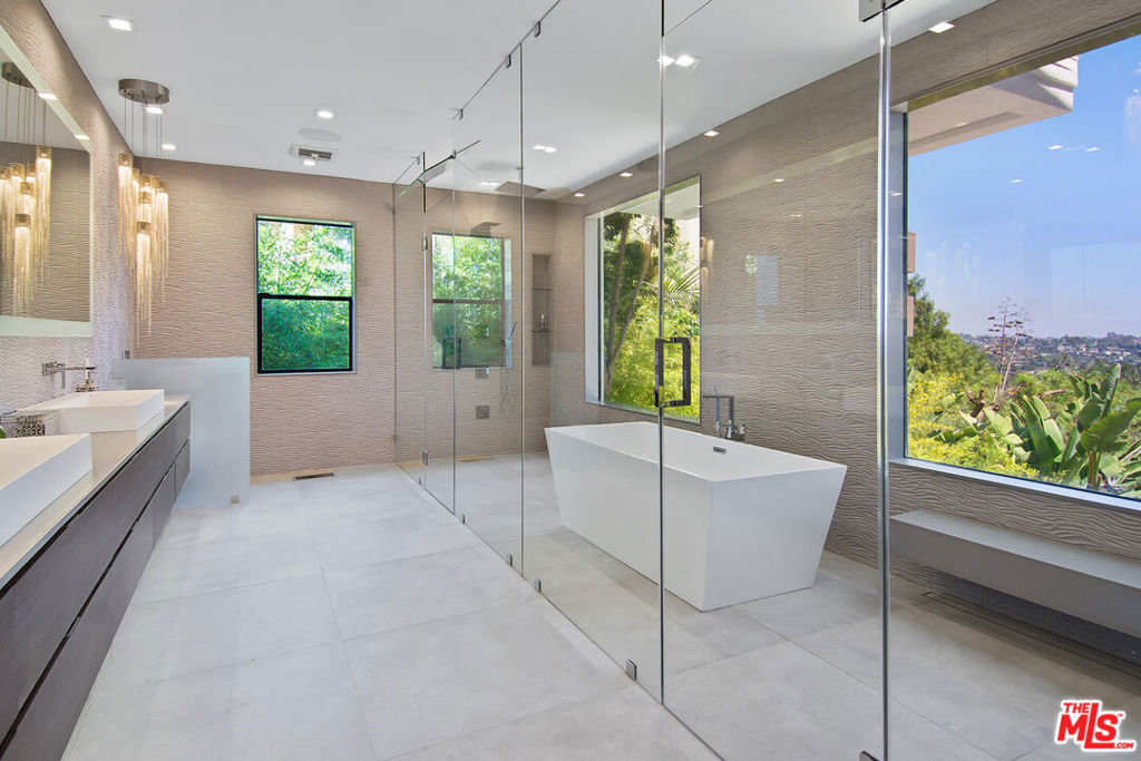 MLS #25620105 image #37