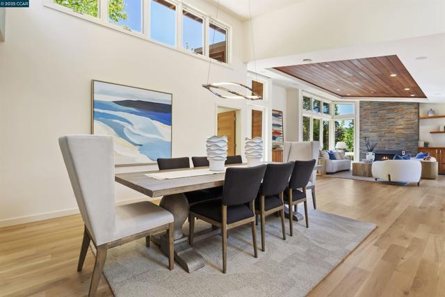 53 Tara Rd, Orinda CA: https://media.crmls.org/mediaz/05a0cb0e-c63b-4b73-a08d-a01b29978acf.jpg