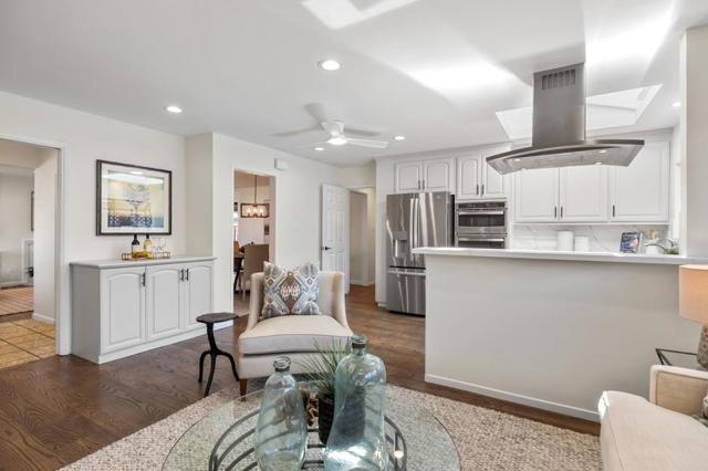 2259 Springfield Way, San Mateo CA: https://media.crmls.org/mediaz/05a29bf7-5e10-40e5-9974-52d5144a5ca8.jpg