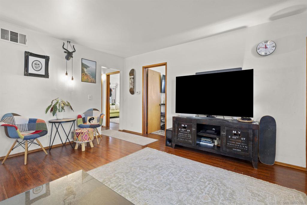 3327 41st St - photo 5