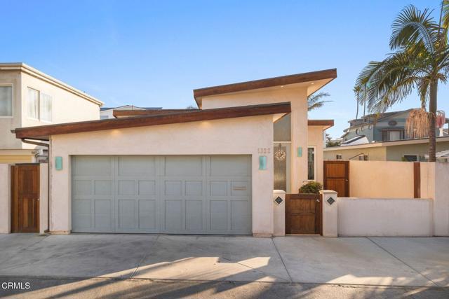 1322 Weymouth Lane, Ventura CA: https://media.crmls.org/mediaz/05a46a7c-d983-483e-a98b-12af604d717b.jpg