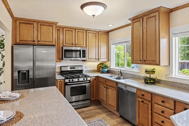 1255 Josselyn Canyon Road, Monterey CA: https://media.crmls.org/mediaz/05a492d0-4994-4eed-bdff-810f67b4f5d3.jpg