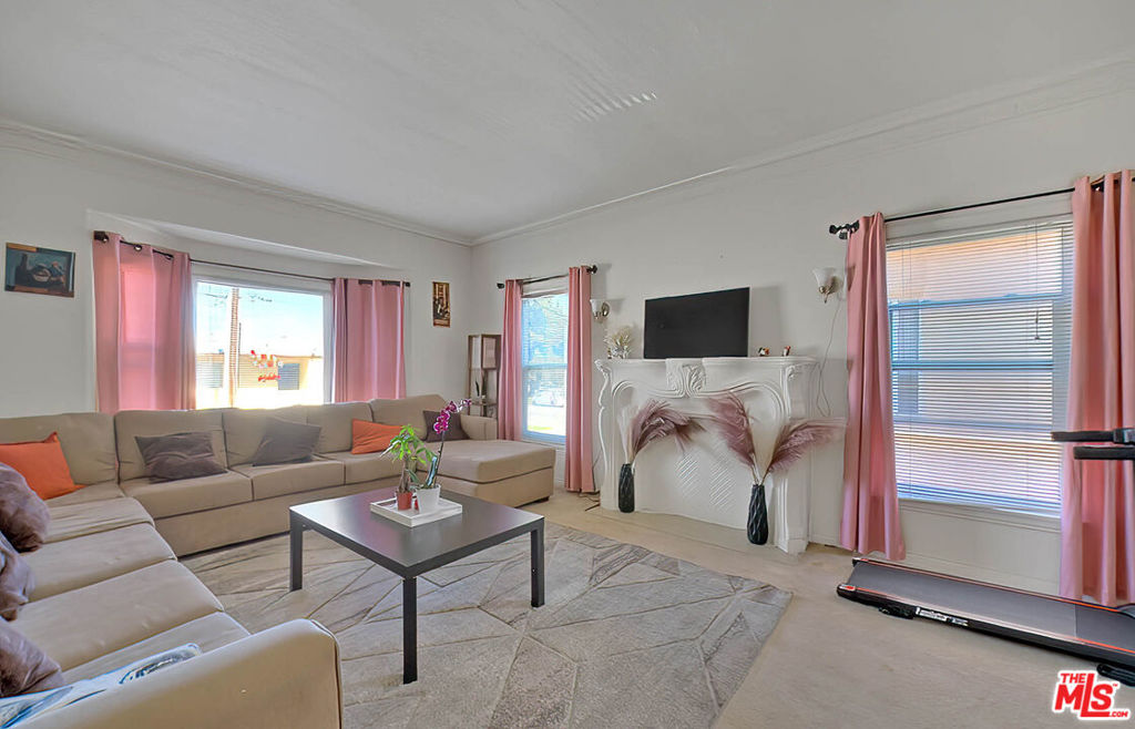 MLS #25616885 image #17