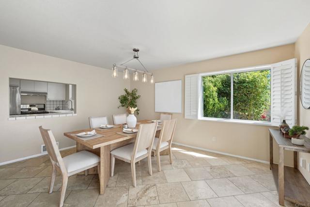 Detail Gallery Image 13 of 55 For 553 a Hygeia Ave. Ave, Encinitas,  CA 92024 - 3 Beds | 2/1 Baths