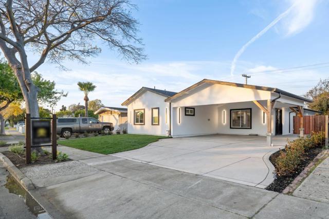 709 Lakebird Drive, Sunnyvale CA: https://media.crmls.org/mediaz/05a67a89-95f2-4cf5-88e8-49c386dd9e05.jpg