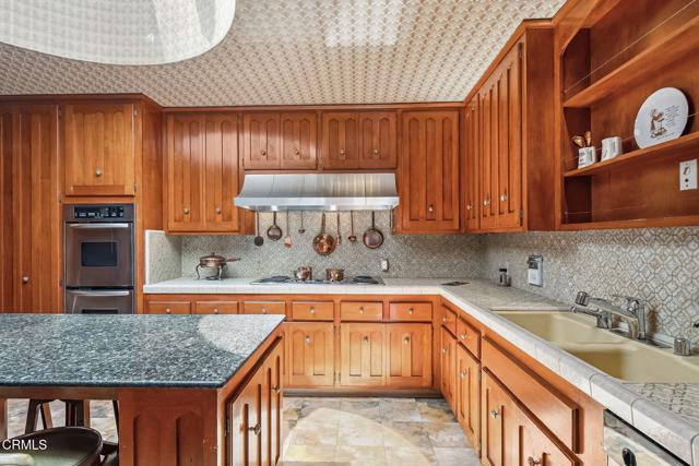 Detail Gallery Image 21 of 54 For 2250 Montecito Dr, San Marino,  CA 91108 - 5 Beds | 4/1 Baths