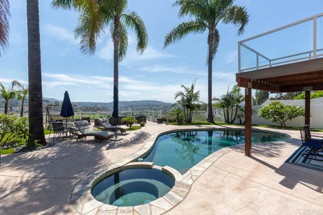 10667 Viacha Dr, Tierrasanta CA: https://media.crmls.org/mediaz/05a89a4c-15e5-4f13-9ac6-cd337c7f6820.jpg
