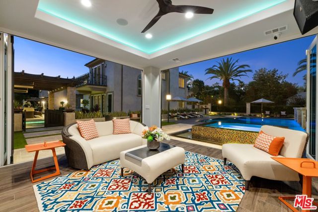 2855 Oak Knoll Drive, Diamond Bar CA: https://media.crmls.org/mediaz/05a8b01b-a94d-41f5-a391-4b3c4947eff2.jpg