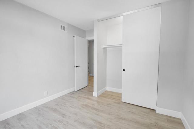 988 S Arnold Way, Half Moon Bay CA: https://media.crmls.org/mediaz/05a93456-3e01-4976-8cfc-22bafb9393ef.jpg