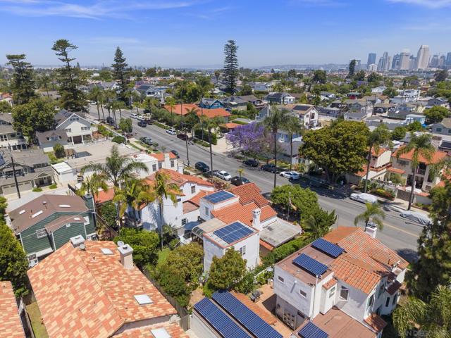 1434 5th Street, Coronado CA: https://media.crmls.org/mediaz/05ab716c-017f-4fce-bf4f-2eef5b473586.jpg