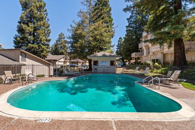 24020 Janssen Court, Hayward CA: https://media.crmls.org/mediaz/05abb4f3-a8b3-4b9c-8104-ef033309a2dd.jpg