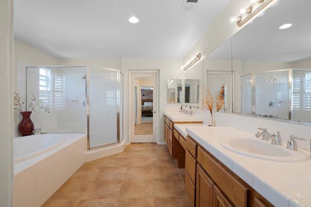 Detail Gallery Image 25 of 44 For 2217 Corte San Simeon, Chula Vista,  CA 91914 - 4 Beds | 3 Baths